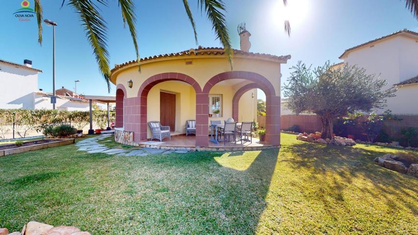 VILLA photo 0