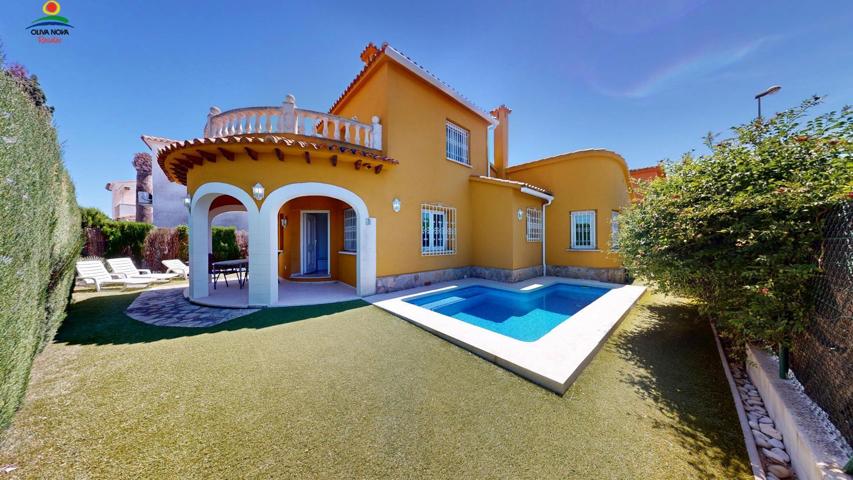 VILLA photo 0