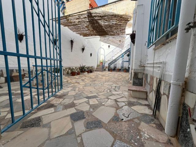 Unifamiliar Pareada En venta en Calle Maria Cristina, 2, Centro, Águilas photo 0