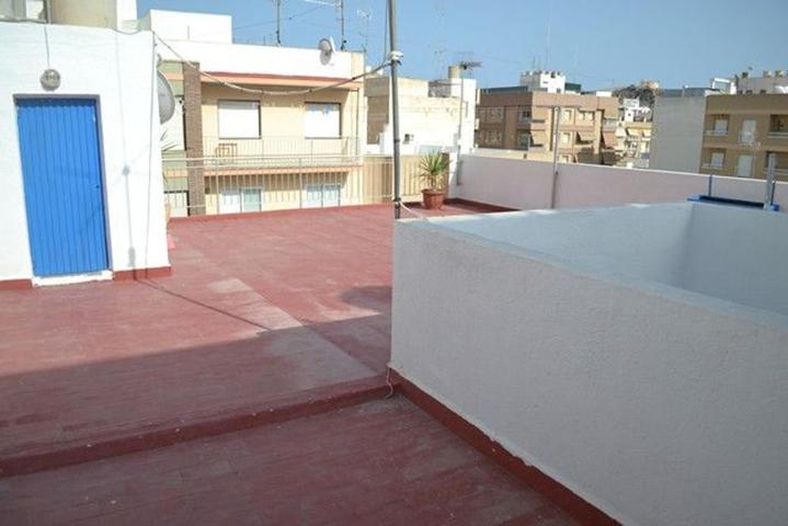 Unifamiliar Pareada En venta en Calle Alcalde José Fernández Navarro, 25, Centro, Águilas photo 0