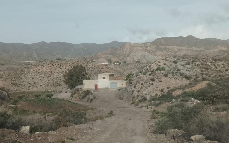 Casa De Campo En venta en Diseminado Zurraderas, 15, Las Majadas-Las Molinetas-Labradorcico, Las Zurraderas photo 0