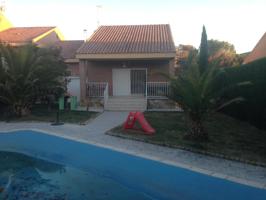 Casa - Chalet en venta en SAN MARTIN DE VALDEIGLESIAS de 217 m2 photo 0