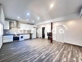 Piso en alquiler en Valdilecha de 96 m2 photo 0