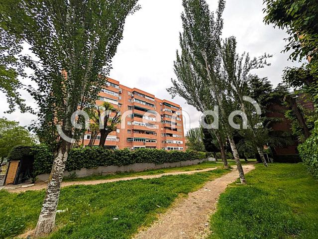 Piso en venta en Avenida de las Águilas, Aluche. photo 0