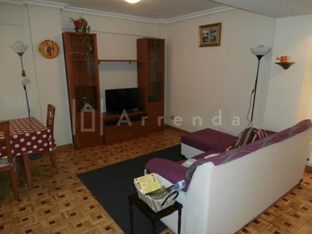 Piso en venta en Madrid de 103 m2 photo 0