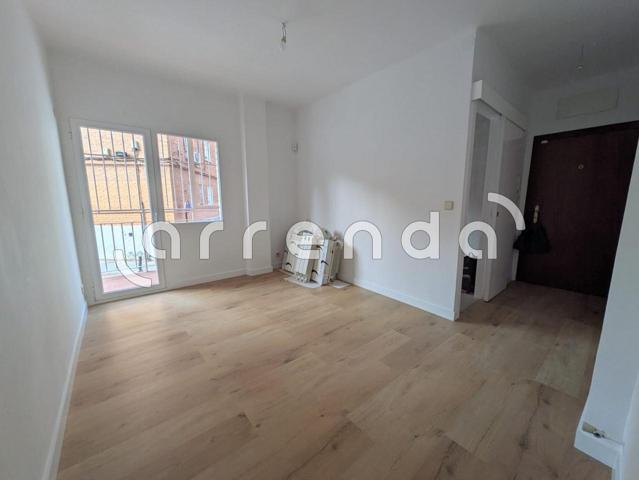 Piso en venta en Alcorcón de 61 m2 photo 0