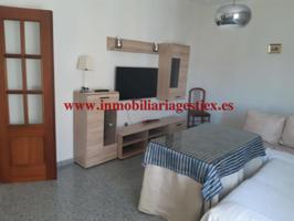 EN ALQUILER PISO EN ACEUCHAL DISPONIBLE photo 0