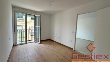 OCASION EN VENTA PISO CON GARAJE Y TRASTERO photo 0