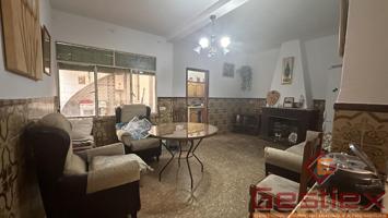 EN VENTA CASA AMPLIA ZONA SAN JOSE photo 0