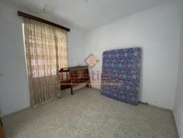 EN VENTA CASA DE ESQUINA EN ZONA PARQUE DE LA PIEDAD photo 0