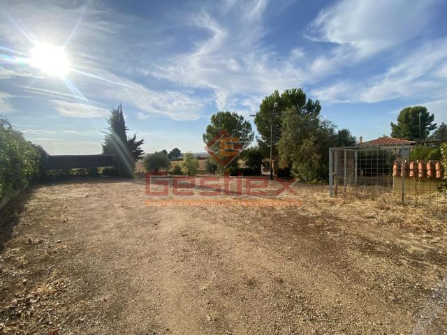 EN VENTA CHALET EN ZONA DE TIZA photo 0