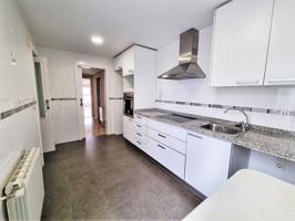 Piso en venta en Alicante (Alacant) de 130 m2 photo 0