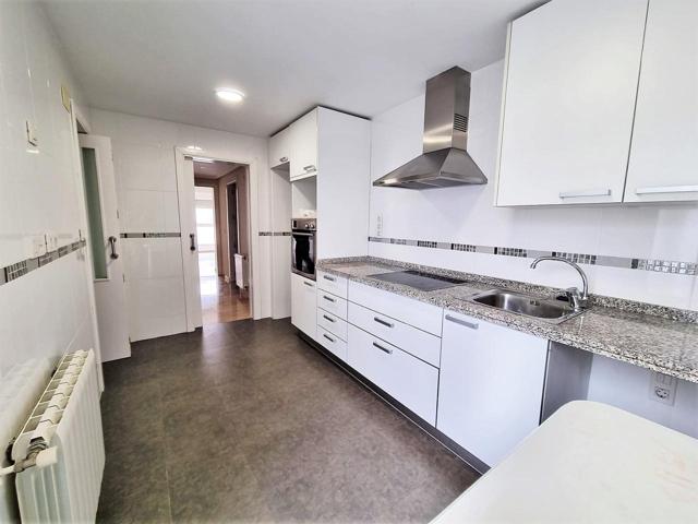 Piso en venta en Alicante (Alacant) de 130 m2 photo 0
