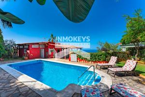 ¡Licencia vacacional! VILLA con piscina en El Sauzal photo 0