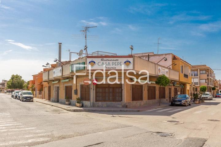 Local en venta en Dolores de 453 m2 photo 0