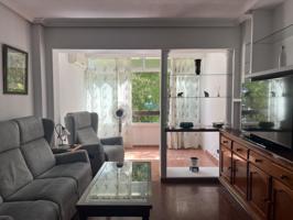 Piso en venta en Torremolinos de 100 m2 photo 0