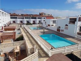 SE VENDE TRIPLEX EN CALETA DE FUSTE photo 0