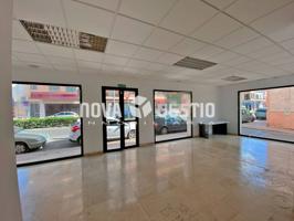 Local comercial en alquiler en Manacor photo 0