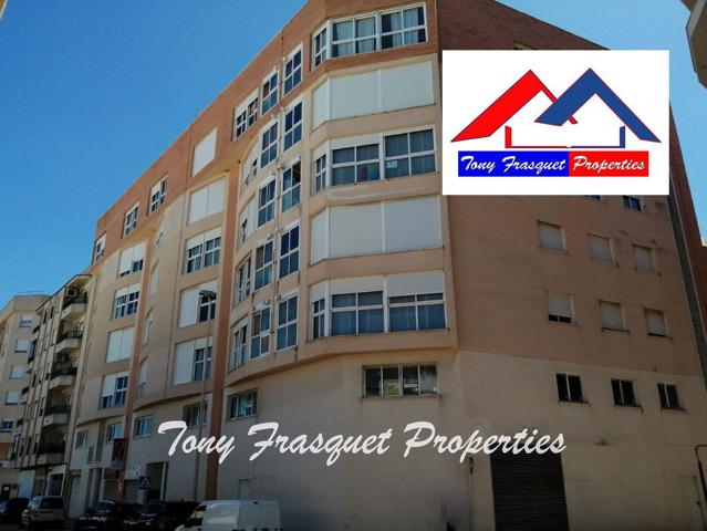 Local En venta en Oliva photo 0