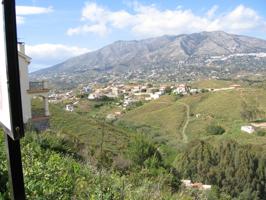 Terreno en venta en la Sierrezuela photo 0