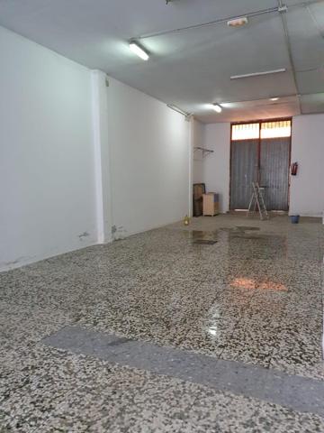 ¡Oportunidad única en Avenida Principal de Las Flores, Las Lagunas de Mijas! photo 0