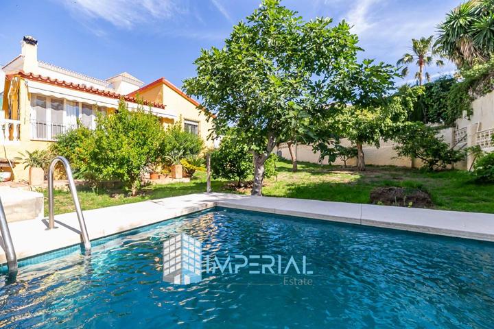 ✨ ENCANTADORA CASA EN TORREBLANCA CON JARDÍN Y PISCINA 🌿🏡 photo 0