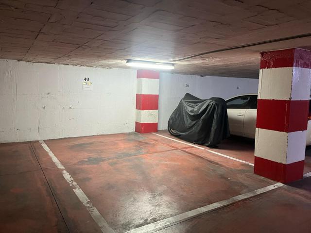 Parking En venta en Mármoles, Málaga photo 0
