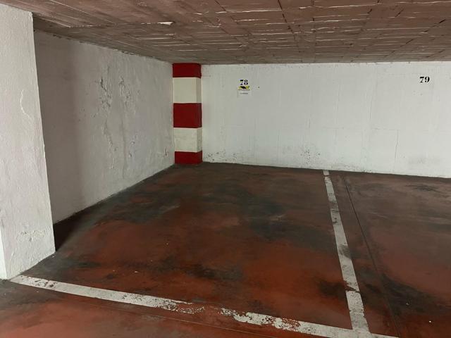 Parking En venta en Mármoles, Málaga photo 0