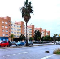 Se vende local comercial en Avenida Velázquez photo 0