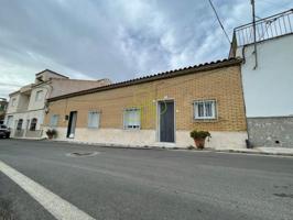 Casa De Pueblo En venta en Fines, Fines photo 0