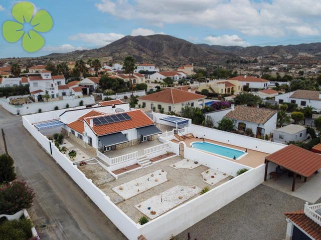 Casa En venta en Los Carrascos, Arboleas photo 0