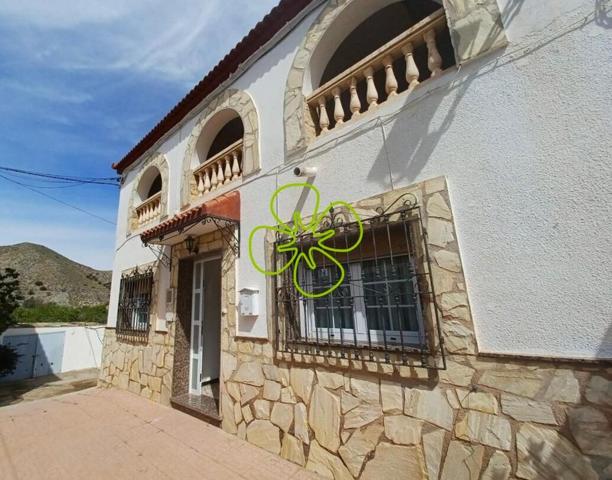 Casa De Pueblo En venta en Pueblo, Lijar photo 0