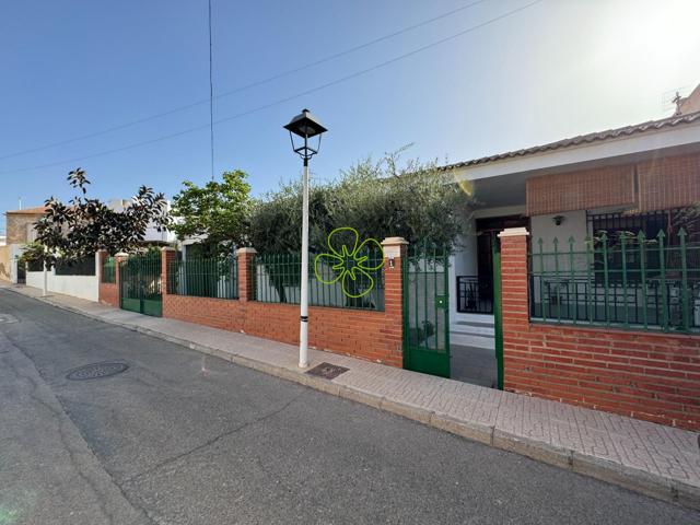 Casa De Pueblo En venta en Zurgena, Zurgena photo 0