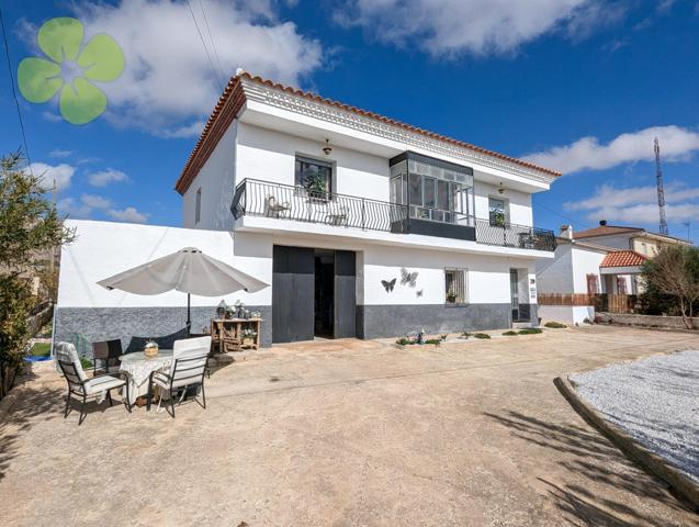 Casa De Pueblo En venta en Las Vertientes, Cullar photo 0