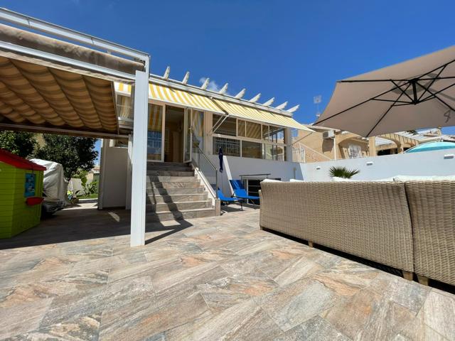 REFORMADA CASA EN ORIHUELA COSTA! 3 DORM. BAÑOS. SAUNA Y PISCINA PRIVADA. photo 0