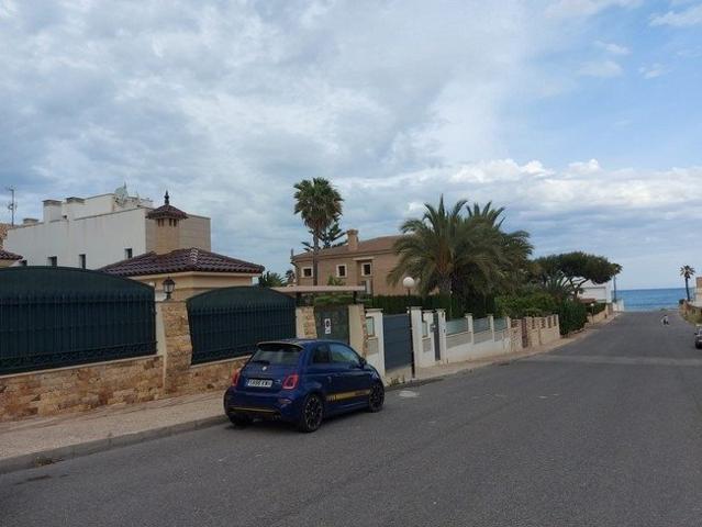 Villa en la prestigiosa Urbanización La Veleta de Torrevieja photo 0