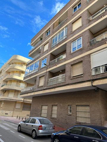 Moderno apartamento en primera línea de mar en La Mata! photo 0