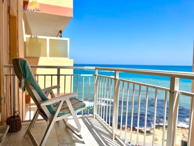 ¡PRIMERA LÍNEA! APARTAMENTO TOTALMENTE REFORMADO CON VISTAS AL MAR + PISCINA + PARKING photo 0