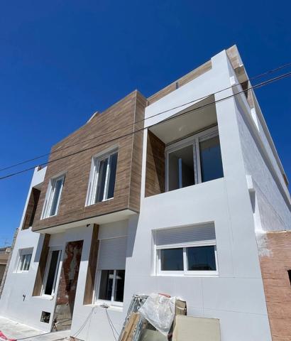Conjunto residencial de tres plantas en Pilar de la Horadada photo 0