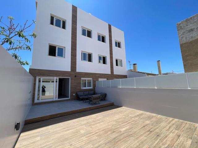 Conjunto residencial de tres plantas en Pilar de la Horadada photo 0