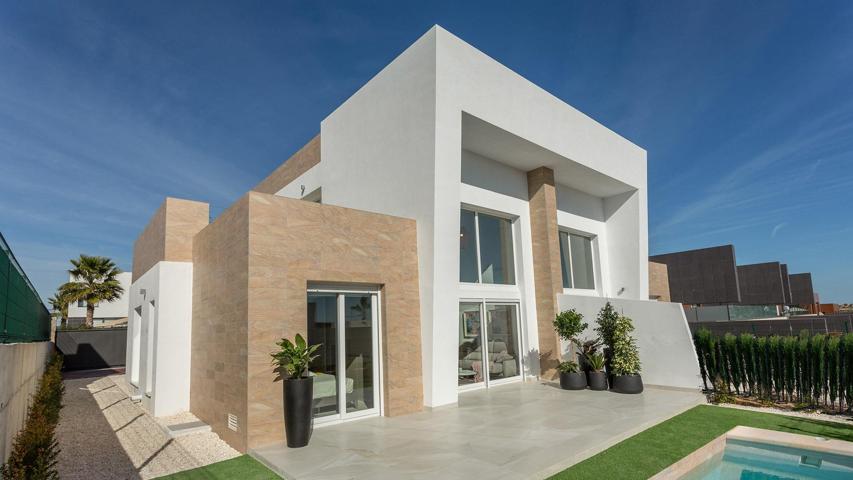 VILLAS PAREADAS EN ALGORFA. 3 DORM. 2 BAÑOS. PISCINA PRIVADA. PARCELA 260 M2. photo 0