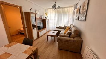 Apartamento en Centro de Torrevieja Reformado con licencia turistica, con garaje photo 0