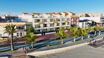 Un complejo de 21 apartamentos y áticos, en San Pedro del Pinatar (Murcia), situado en primera línea photo 0
