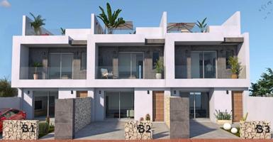 Complejo de 3 adosados dúplex en Torre de la Horadada a 400 metros de la playa photo 0