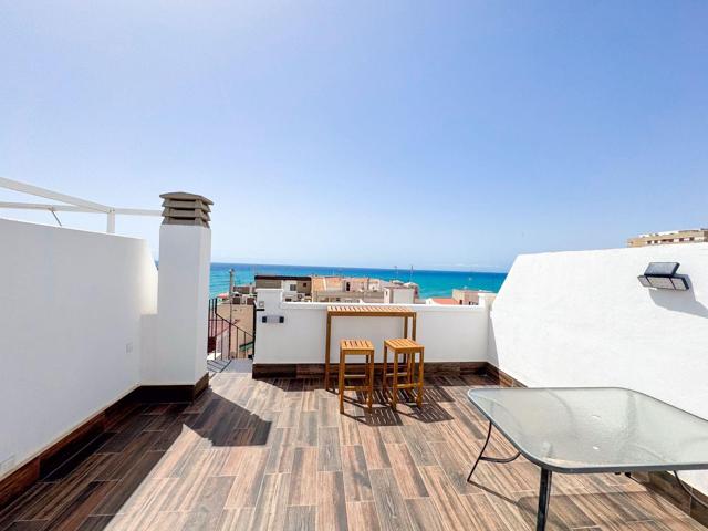 Lujoso ático con impresionantes vistas al mar en Torrevieja 🌴☀😍 photo 0