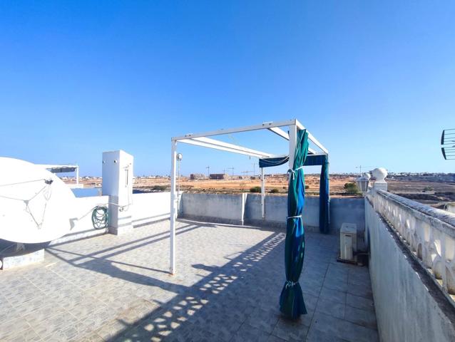 Bungalow Planta Alta en Torrevieja – Ideal para Disfrutar del Sol y la Playa photo 0