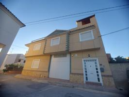 EDIFICIO EN ORIHUELA CIUDAD. 3 DORM. 2 BAÑOS. GARAJE. TRASTEROS photo 0