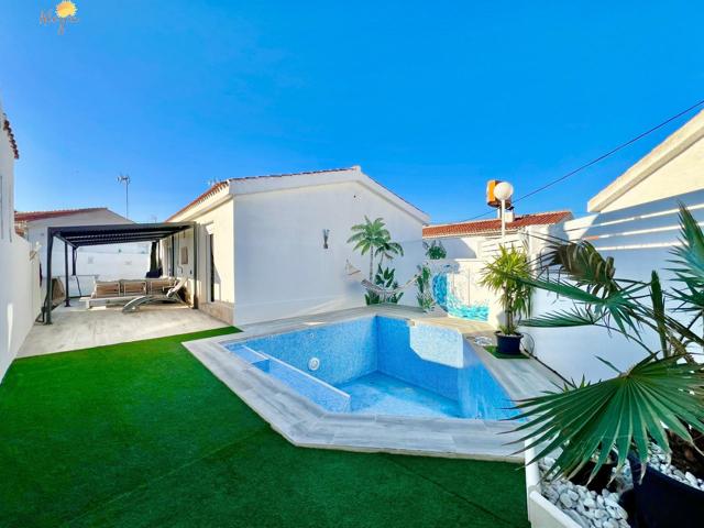 TRANQUILIDAD Y PRIVACIDAD: CHALET EN PARCELA DE 236M² CON PISCINA PRIVADA A 450m DE LA PLAYA photo 0