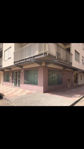 Se vende local despachos en Torrevieja cerca del mar photo 0
