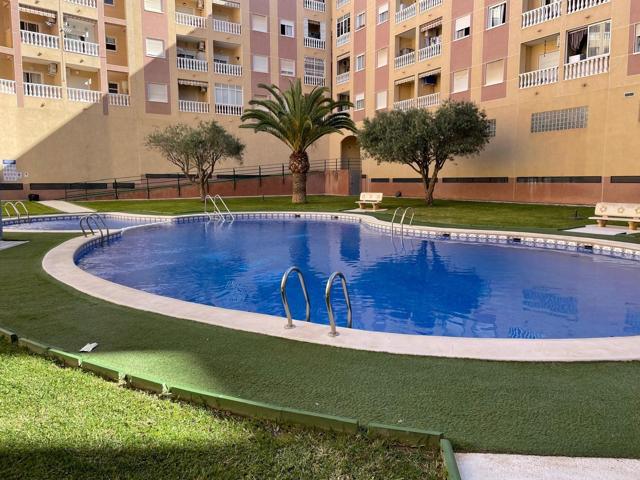 Acogedor Apartamento cerca de la playa con piscina y garaje, Ideal para Vivir o Vacacionar 2 HAB 1 BAÑO photo 0